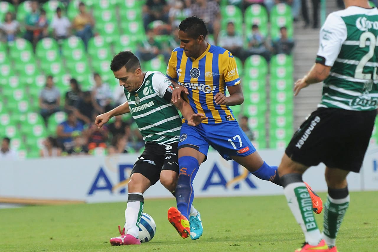 Izazola ha vagado por clubes del
<b>Ascenso MX, Hungría, Guatemala y la India.</b>