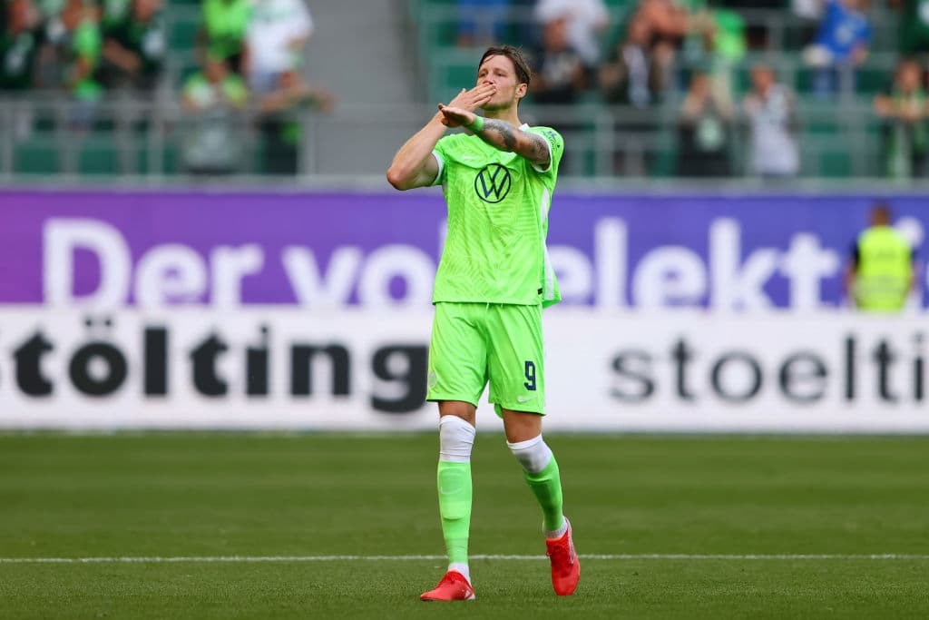 Wolfsburg se impone por la mínima ante Bochum 1-0, quienes se quedaron con 10 hombres en el campo. La anotación fue por parte de Wout Weghorst al minuto 22 del encuentro, durante el primer partido de temporada en la Bundesliga.