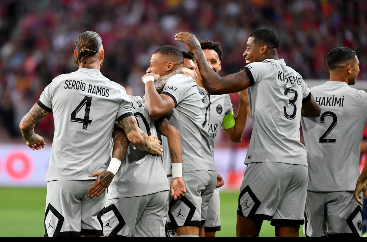 París Saint Germain se dio un festín de goles como vistante ante Lille y se afianzó como líder de la Ligue 1.