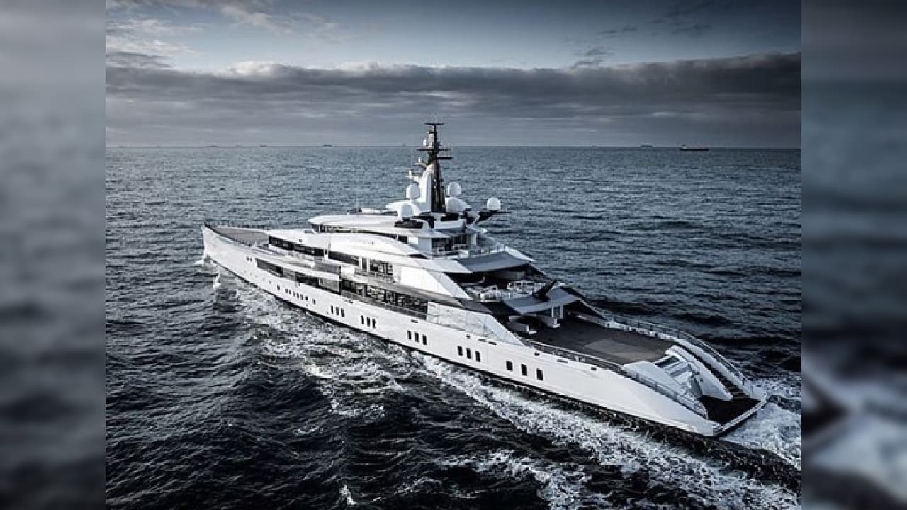 En 1989 se hizo de los Dallas Cowboys por 150 millones de dólares. ¡Vaya que los deportes son rentables!