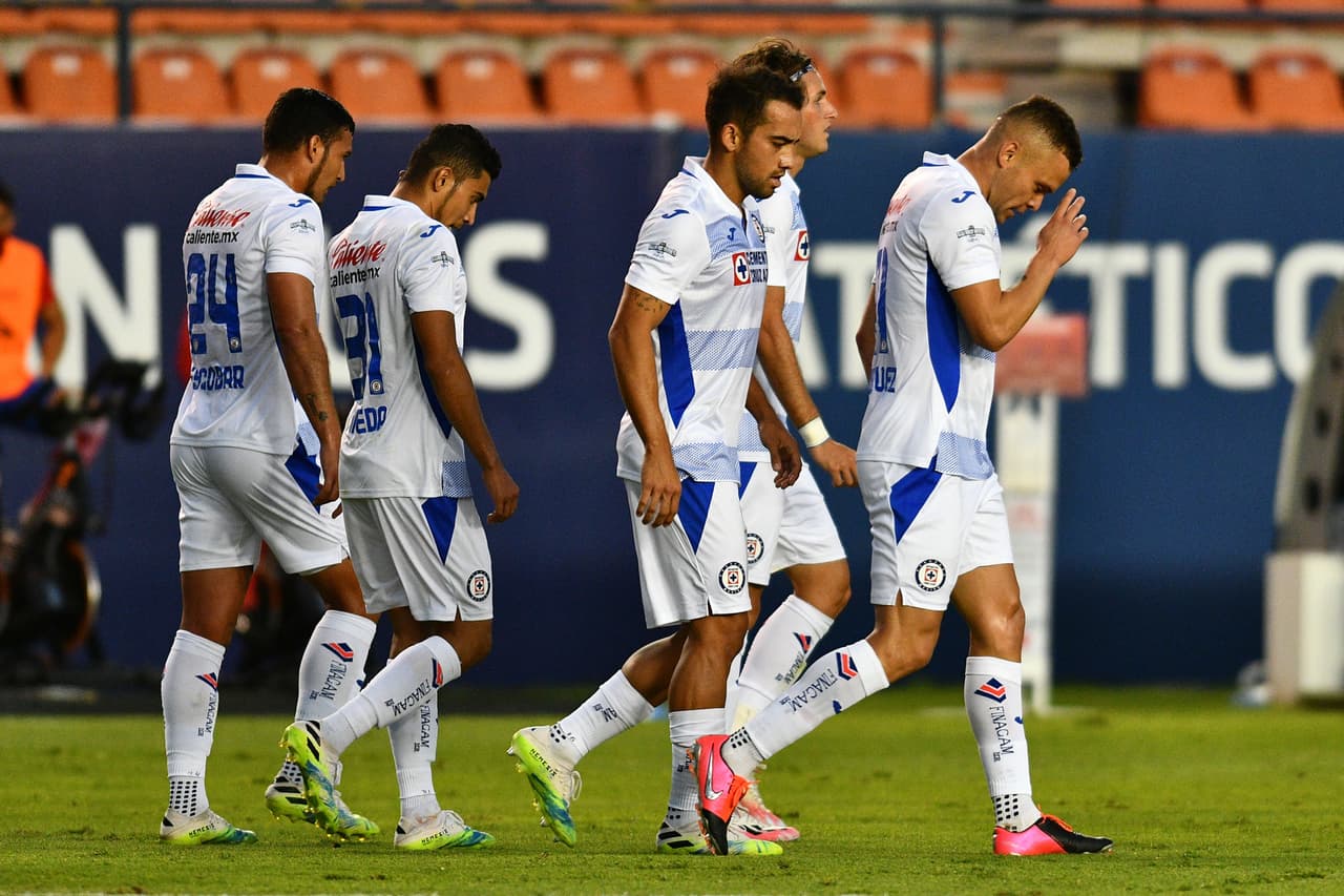 Con doblete del Cabecita Rodríguez y gol de Santiago jiménez, la Máquina se impone 1-3 al Atlético San Luis y toman el liderato en el Guard1anes 2020.