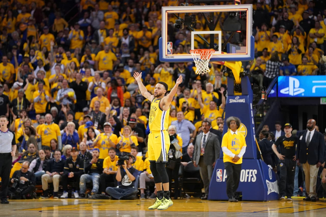 Las mejores imágenes del Juego 2 de la serie de Playoffs de primera ronda de la Conferencia del Oeste entre los Warriors y los Clippers con una remontada histórica de 31 puntos del equipo de LA.