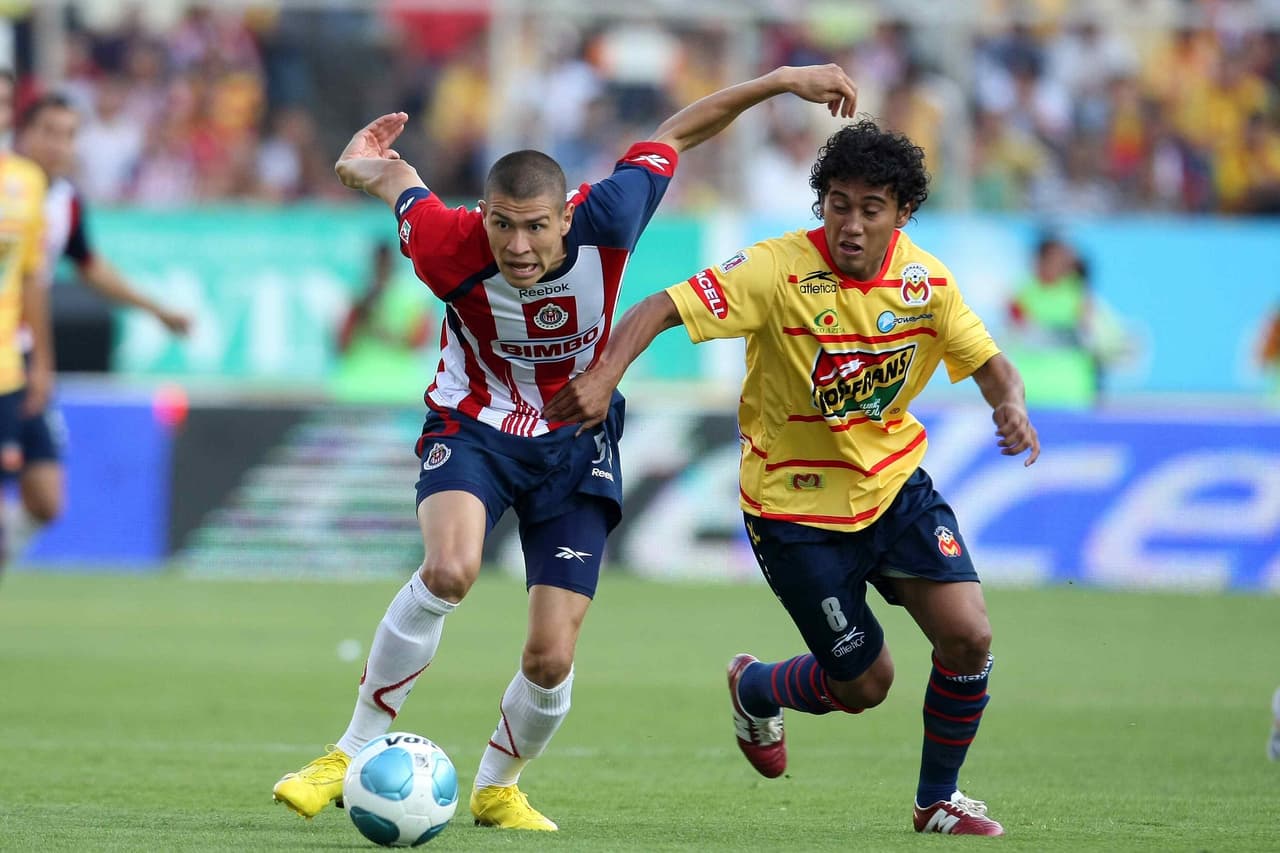 La joya de la cantera del Guadalajara era Jorge 'Chatón' Enríquez,
<b>un aguerrido y corpulento mediocampista.</b>