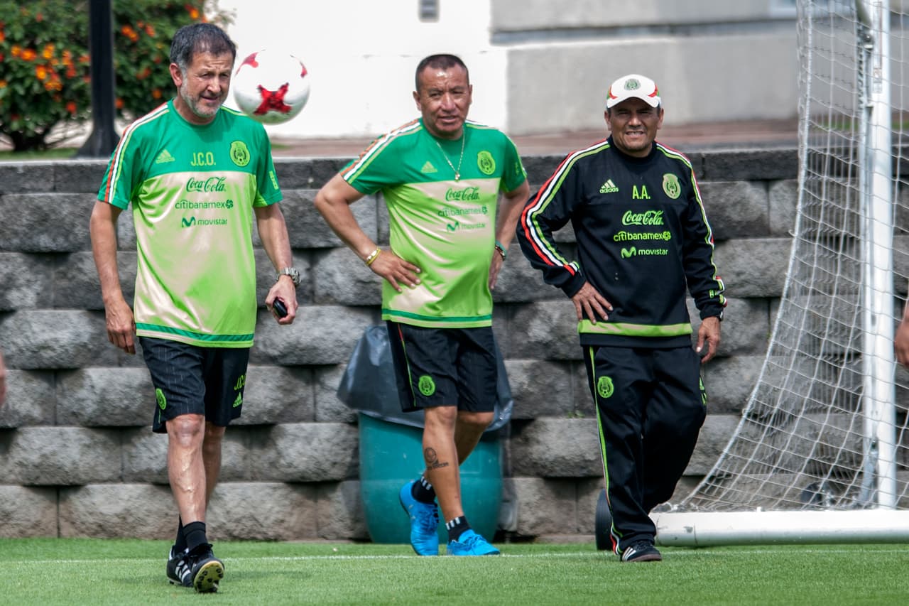 En los próximos días se completará el grupo de convocados por Osorio, que también disputarán dos importantes partidos de eliminatorias contra Honduras y Estados Unidos, en el Estadio Azteca.