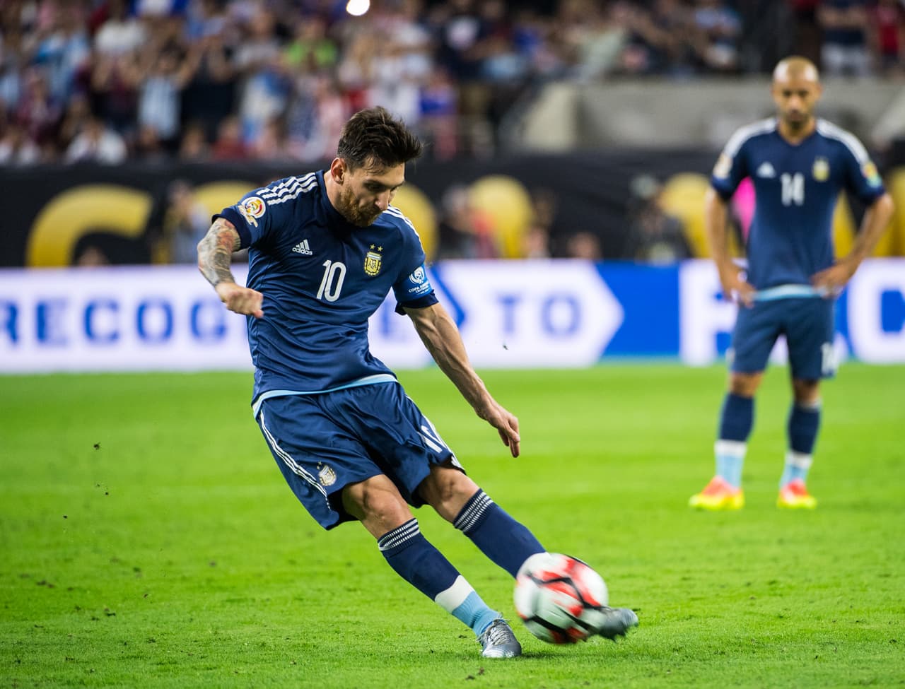 Vargas y Alexis vs. Messi e Higuaín, por el título de goleador de la Copa América Centenario