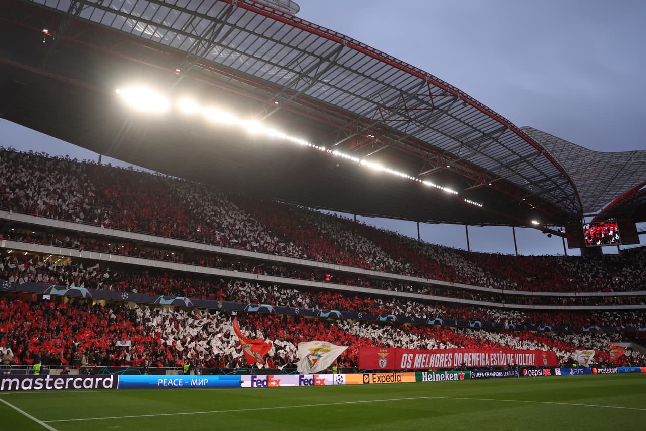 Liverpool goleó de visitante 1-3 a Benfica con goles de Konaté, Mané y Luis Díaz para tomar buena ventaja en la ida de los Cuartos de Final de la UEFA Champions League en Lisboa; la vuelta será el próximo miércoles en Anfield Road.