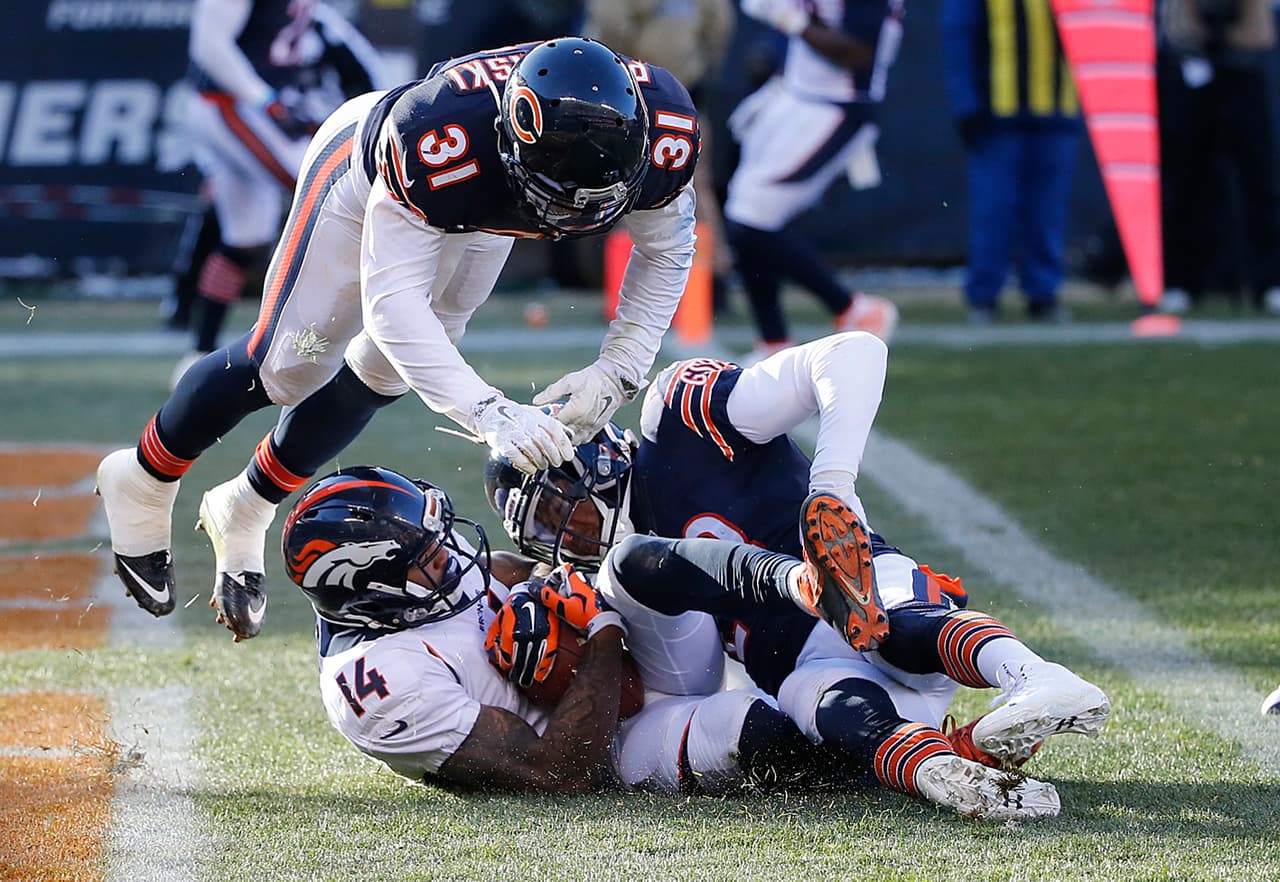 Brock Osweiler debutó como titular con una agónica victoria de los Broncos por 17-15 sobre los Bears y estas son las mejores imágenes del encuentro.