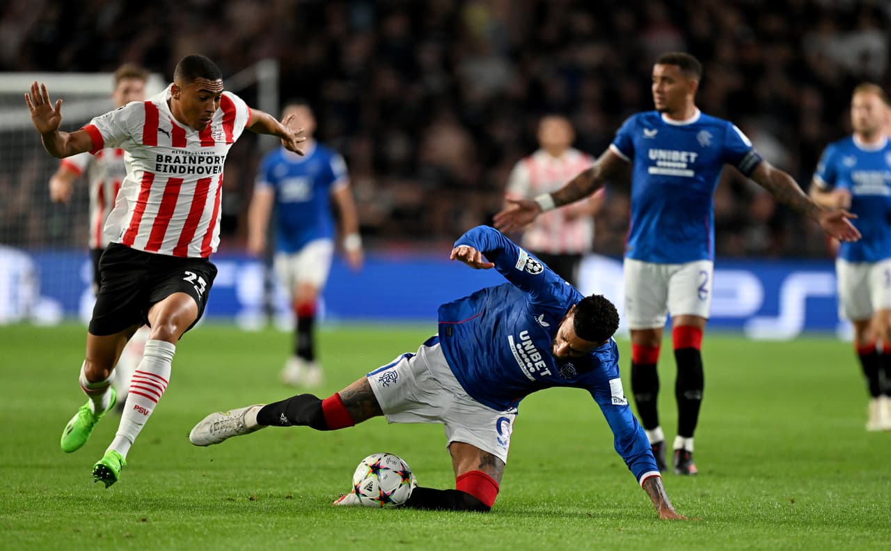 Rangers se impuso con un gol de Antonio Colak, quien aprovechó un error de la defensa del PSV Eindhoven.