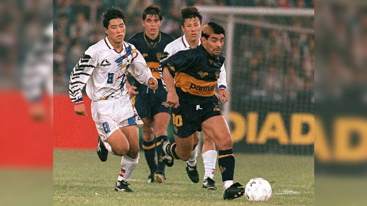 Diego en su regreso oficial a las canchas ante el combinado surcoreano.