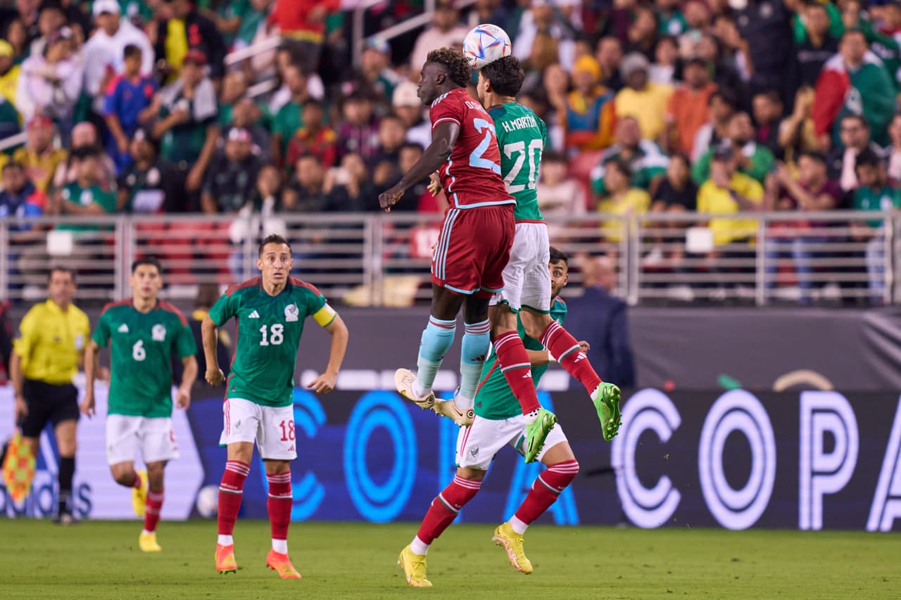 ¡Llenos de dudas! México no supo mantener una ventaja de dos goles y Colombia vino de atrás para llevarse el triunfo con un golazo de Wilmer Barrios.