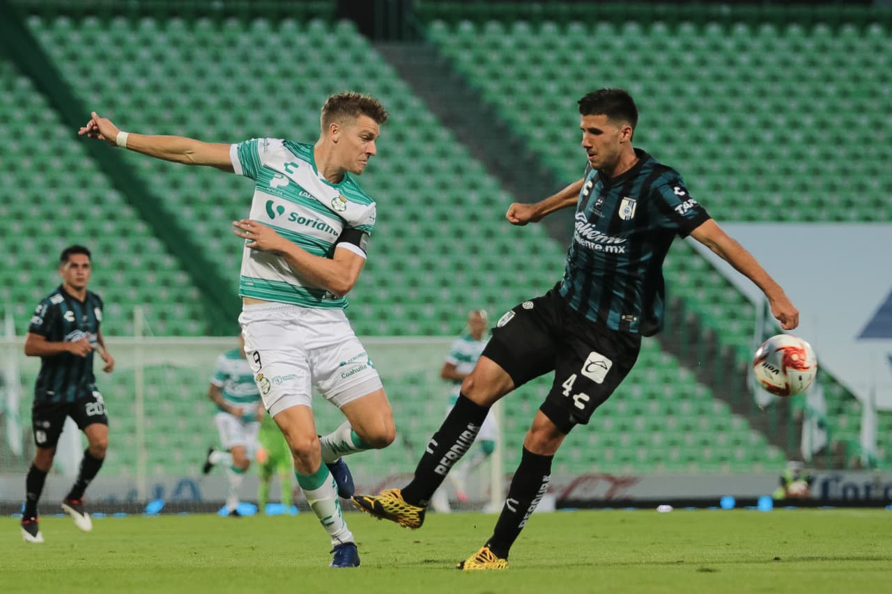Con goles deOctavio Rivero y Josecarlos van Rankin, los Guerreros despachan al Querétaro en casa y se adueñan de los tres puntos.