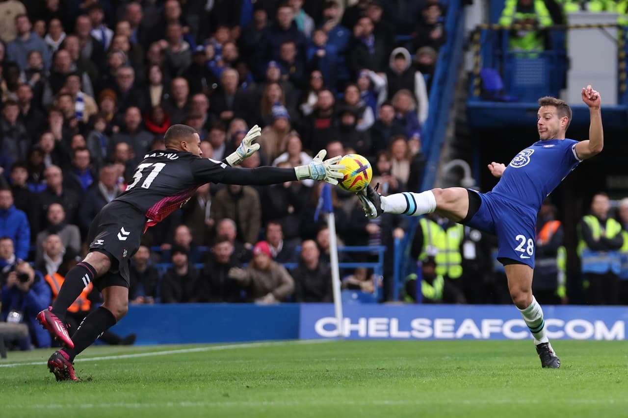 César Azpilicueta sale del hospital y agradece muestras de cariño