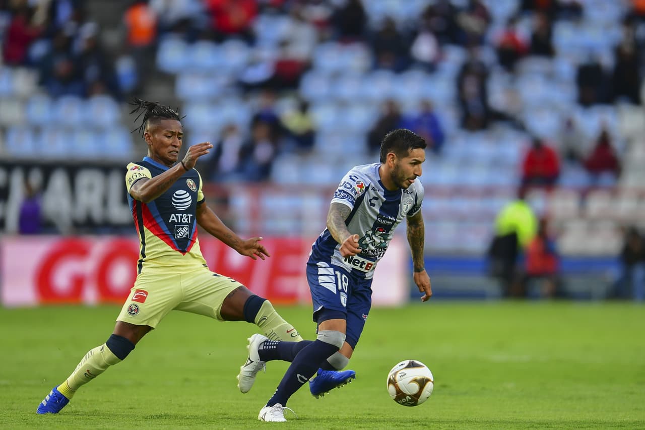 Pachuca controla el partido de principio a fin y con goles de Erick Aguirre, Felipe Pardo y Luis Chávez los Tuzos vencen 3-1 a las Águilas y toman una muy cómoda ventaja en la serie.
