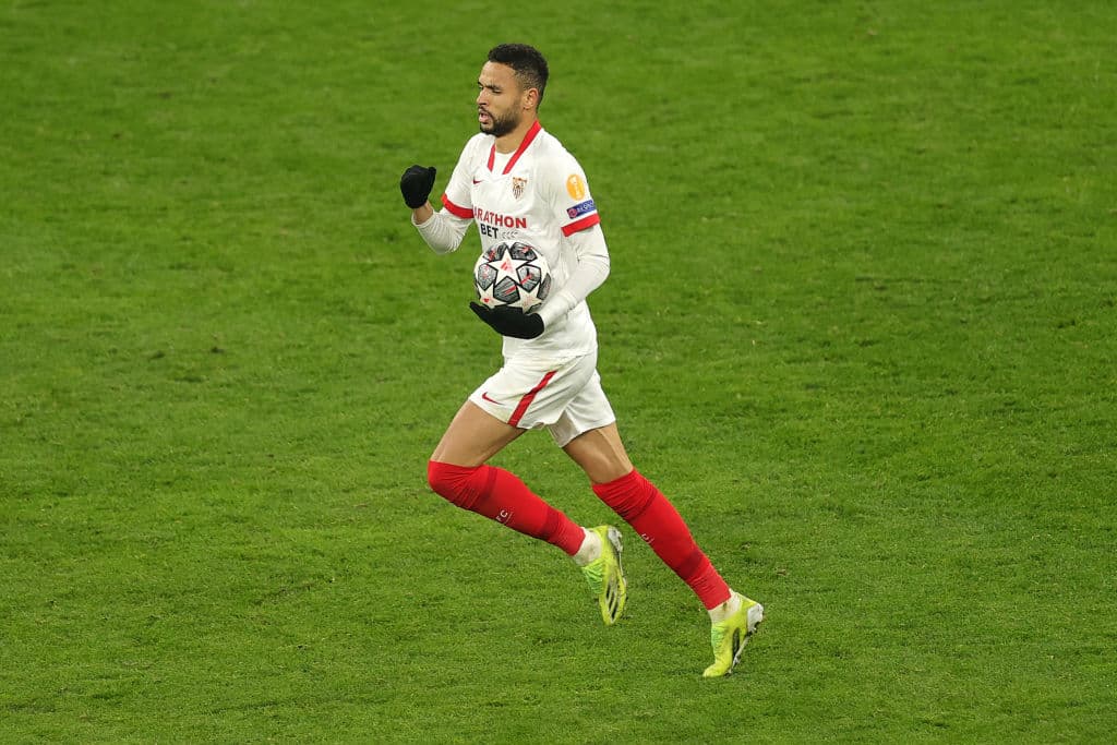 Sevilla presionó los primero minutos, pero Erling Haaland (35’, 54’) abrió el marcador y creció la diferencia desde los once pasos. En-Nesyri (68’, 90+6’) acortaba la diferencia marcando por la vía penal y en el último suspiro llegaba su doblete. El marcador global quedó 5-4 favorable al conjunto germano.