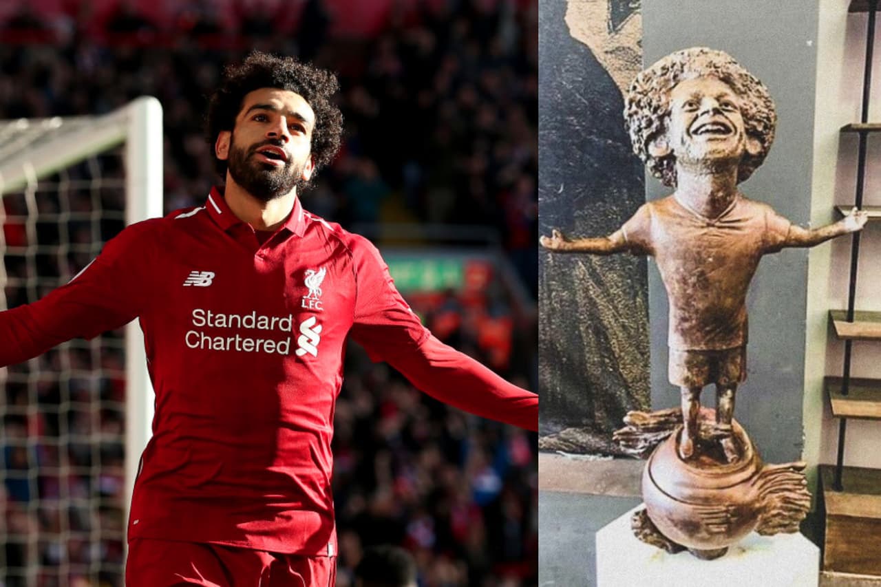 A pesar del homenaje, es cierto que existen muchas diferencias evidentes entre el jugador y la realidad de la obra hecha sobre él.