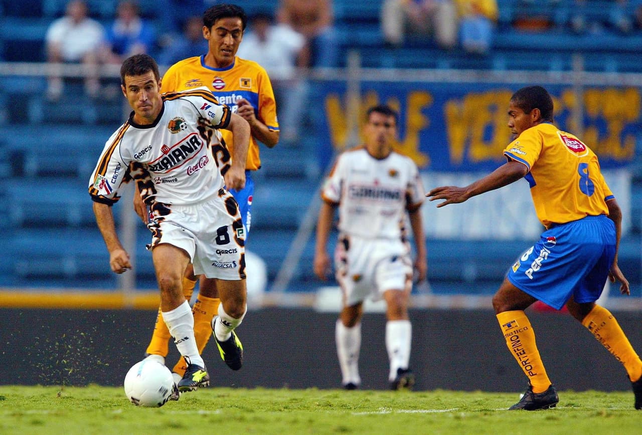 El equipo nació en 2002 luego de que se decidiera buscar una nueva sede para el antigüo Irapuato. Jaguares de Chiapas jugó su primer partido en Liga MX en el Clausura-2002 contra Tigres en el estadio Azul, con saldo de 1-3 en contra.