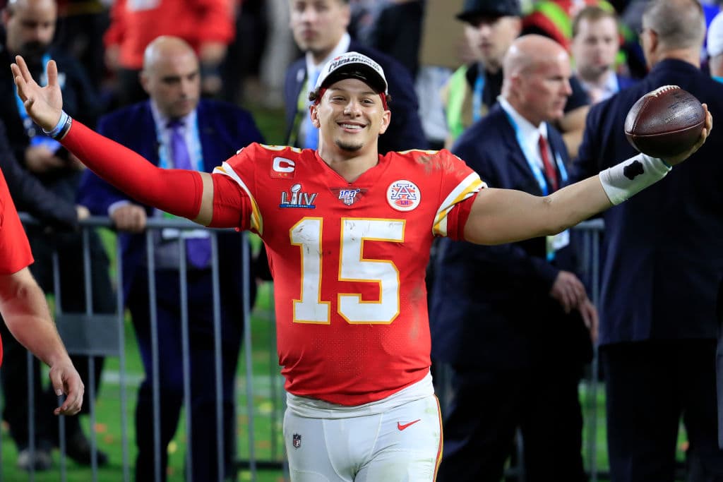 Patrick Mahomes sacó todo el talento para venir de atrás y empujar a su equipo a ganar el Super Bowl LIV.