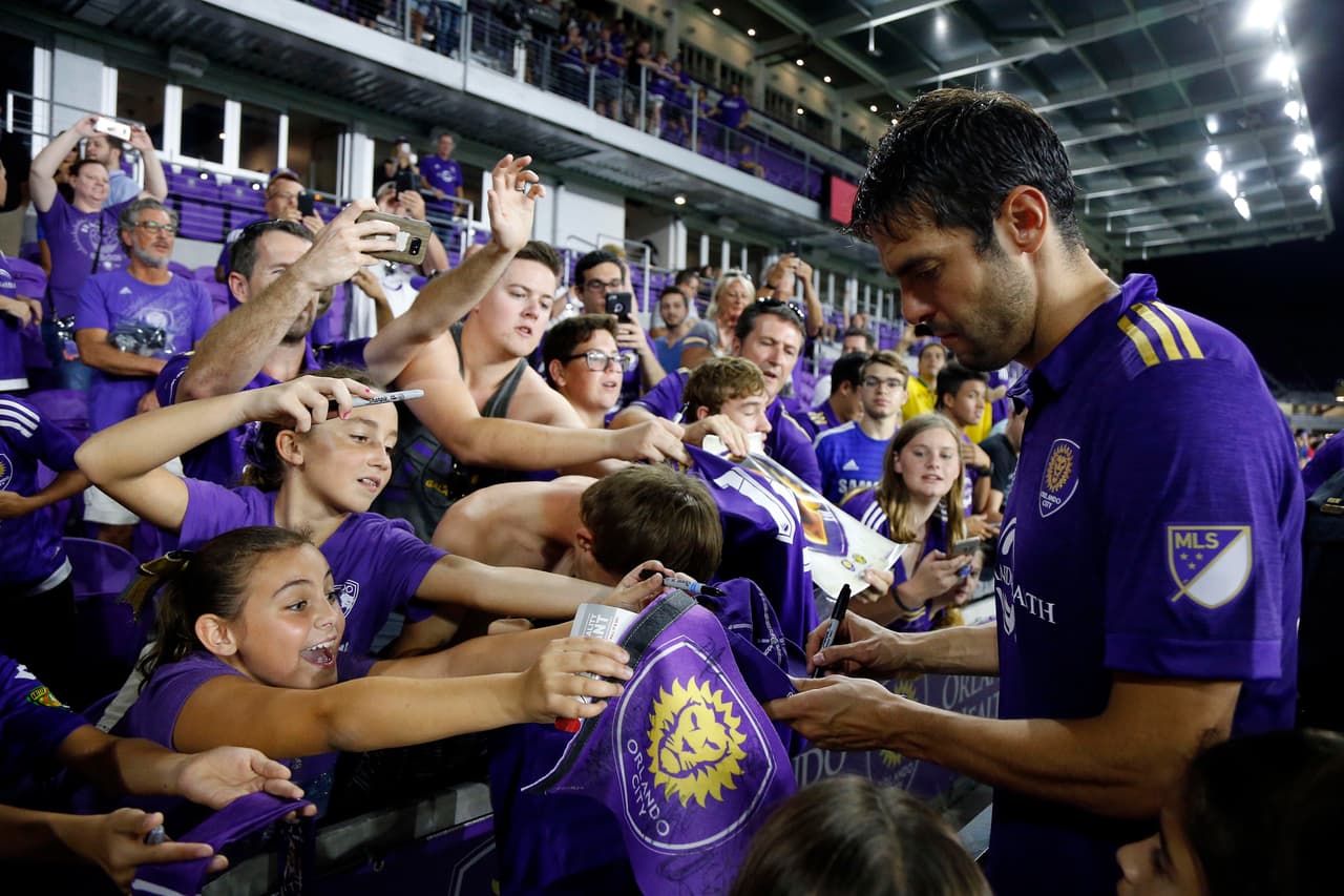 Emocionado, Kaká se despidió de la afición de Orlando City: "Aprendí mucho de este club"