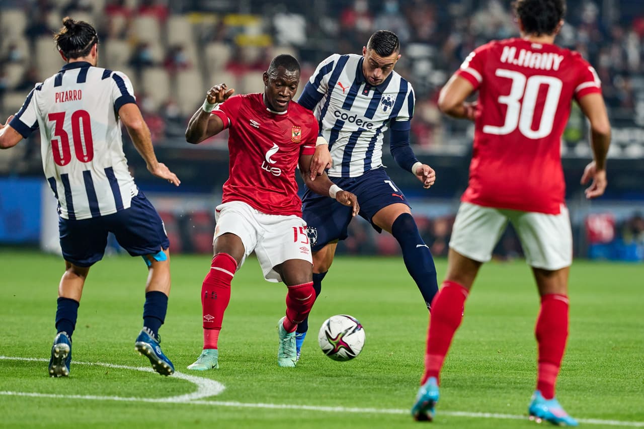 Monterrey no sabe cincretar sus oportunidades, caen 1-0 con un parchado Al Ahly y se despiden del Mundial de Cubes.