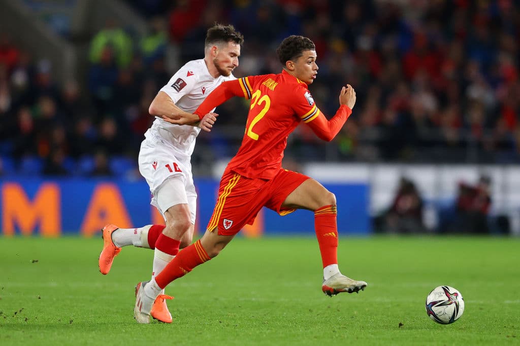 Montenegro despierta al final y le roban la victoria a Holanda al poner el empate 2-2 en el marcador, Bélgica no sufre mucho y vencen 3-1 a Estonia y Gales se encarga de golear a Bielorrusia 5-1.