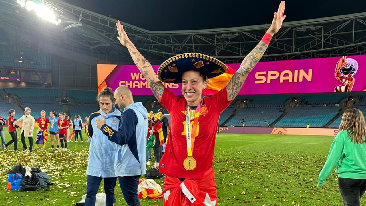 Jennifer Hermoso festeja como 'mexicana' el título del Mundial Femenil