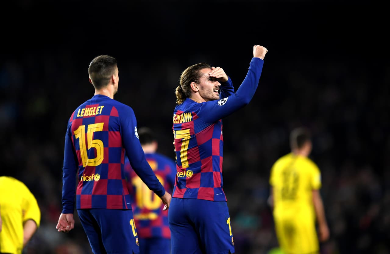 Griezmann por fin lo logra y anota junto con Messi y Suárez. El conjunto culé se impone tres goles a uno ante el Dortmund de Alemania y con ello logra su calificación a octavos de final de la Champions League.