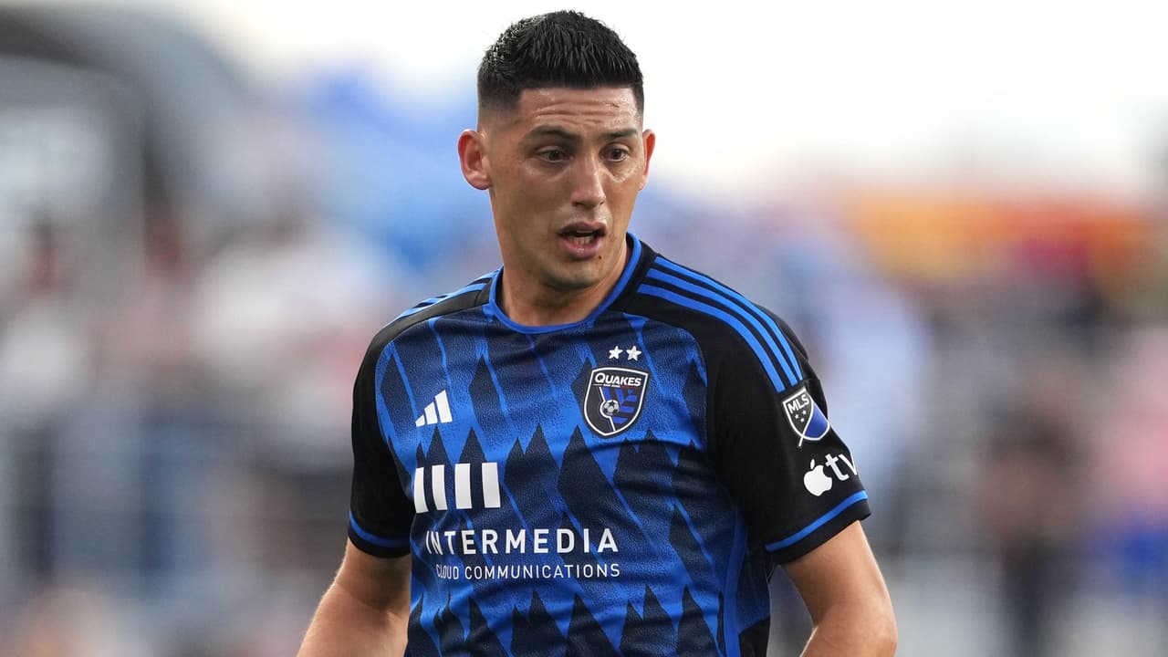 Eterno en la Bahía: Cristian Espinoza firma nuevo contrato con Earthquakes