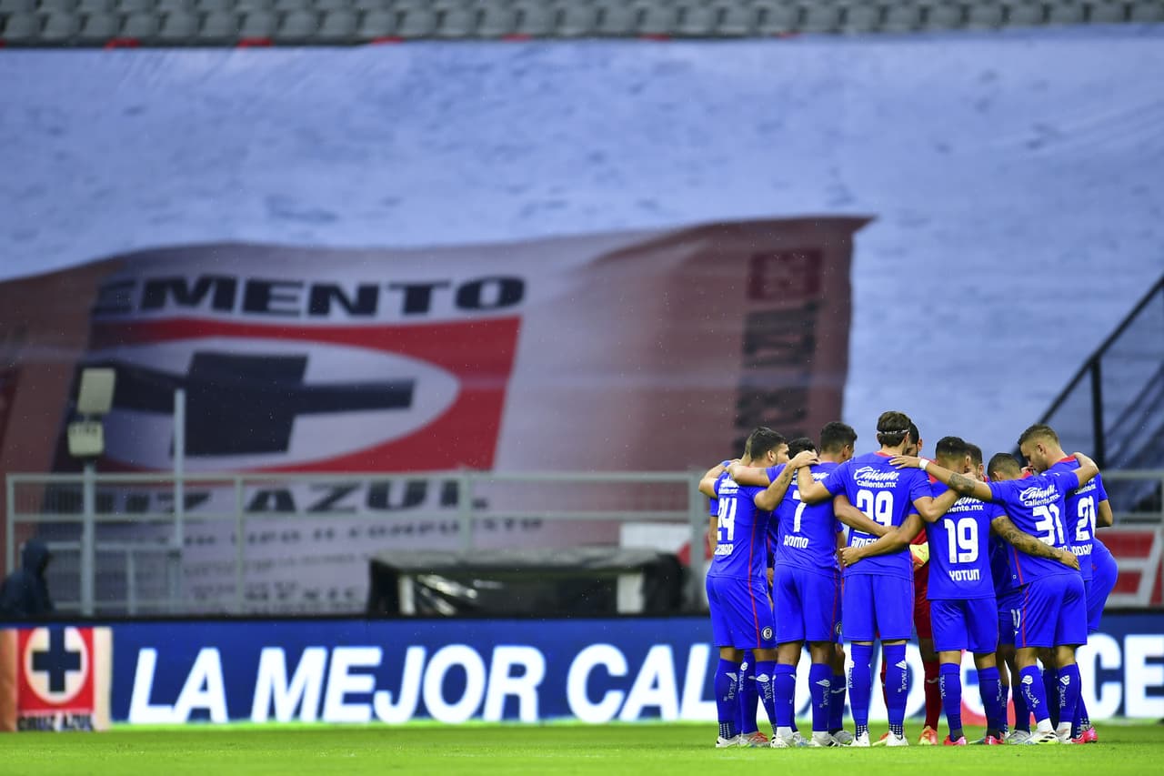 Integrantes del equipo Cruz Azul.