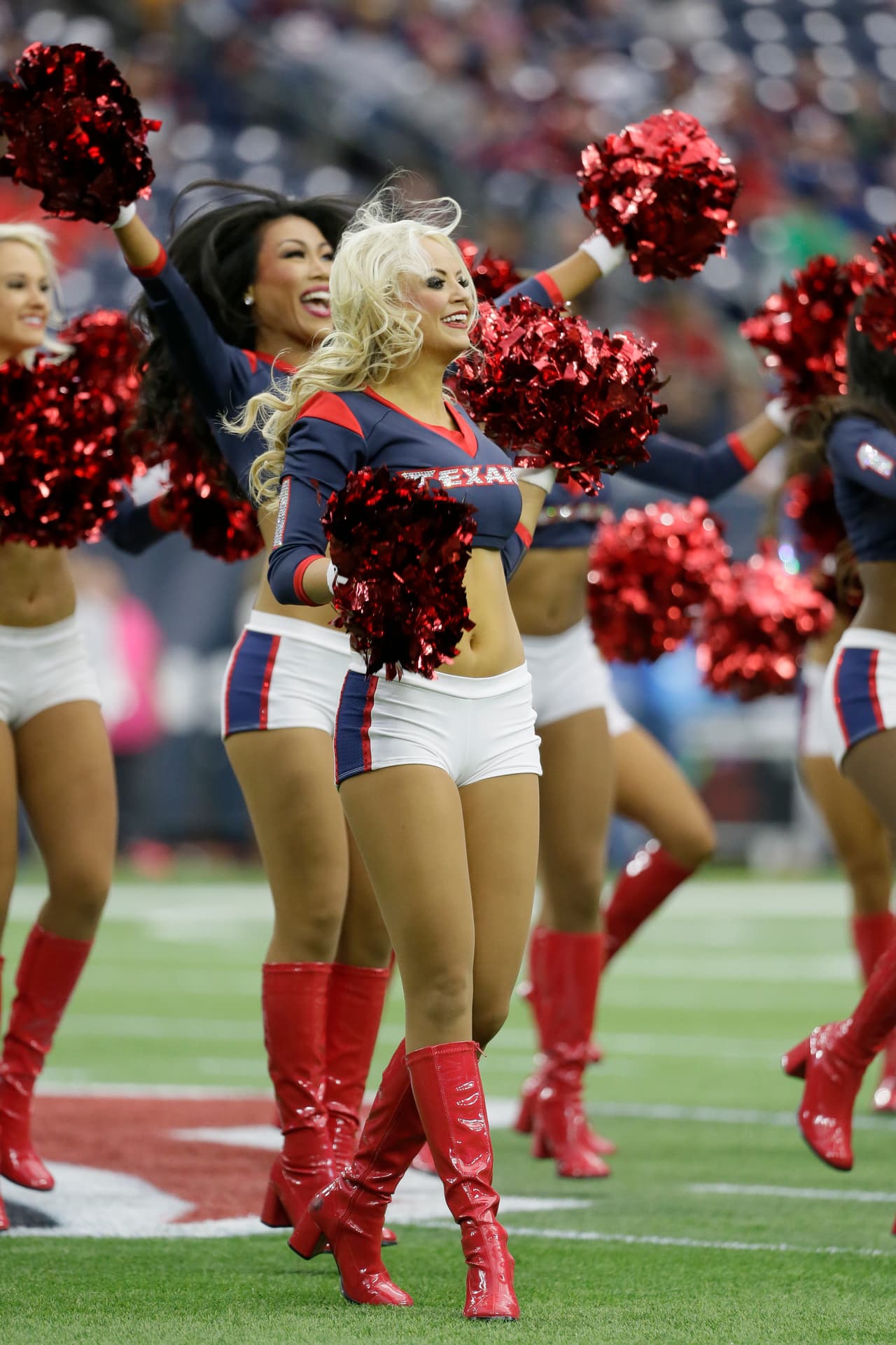 Las bellezas de los Houston Texans durante el partido de comodines ante los KC Chiefs.
