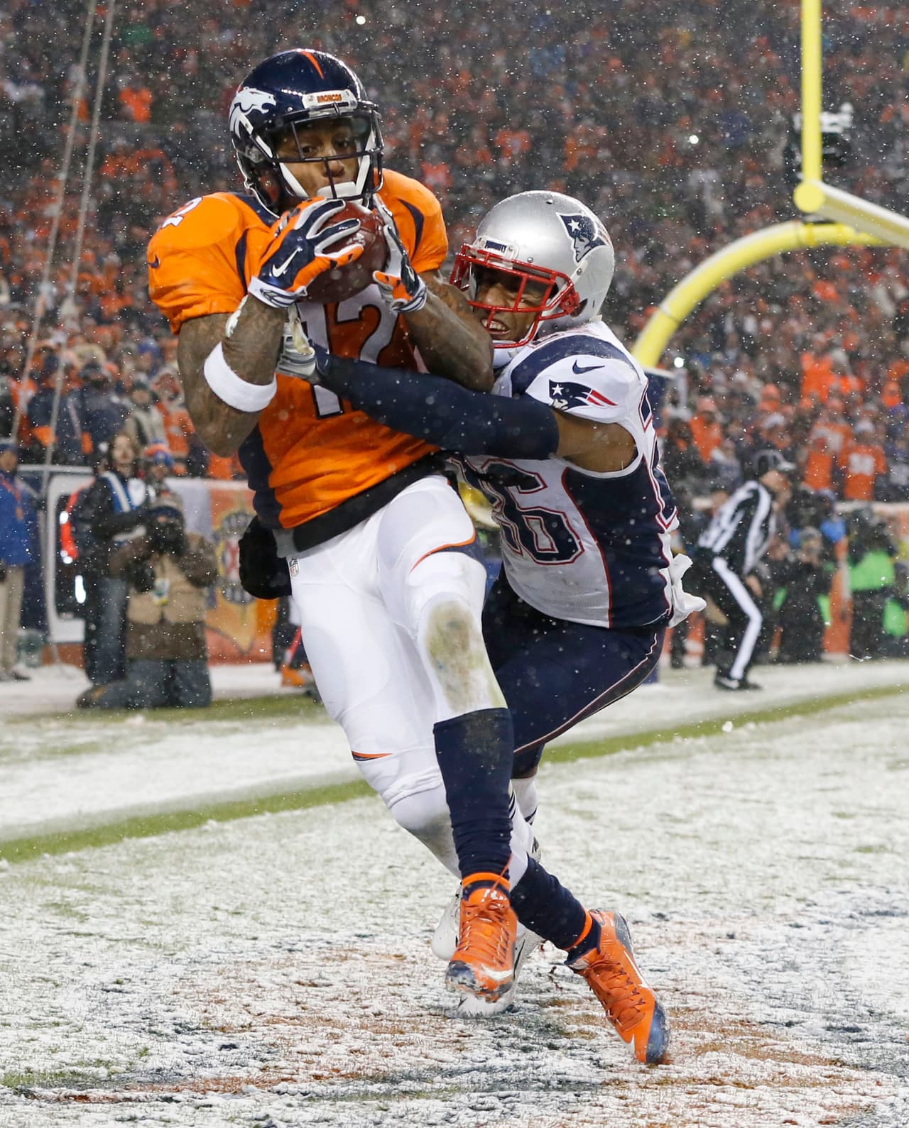 Los Broncos rompieron con la racha ganadora de los Patriots con un marcador en tiempo extra de 30-24. Checa las mejores tomas del sorprendente duelo.