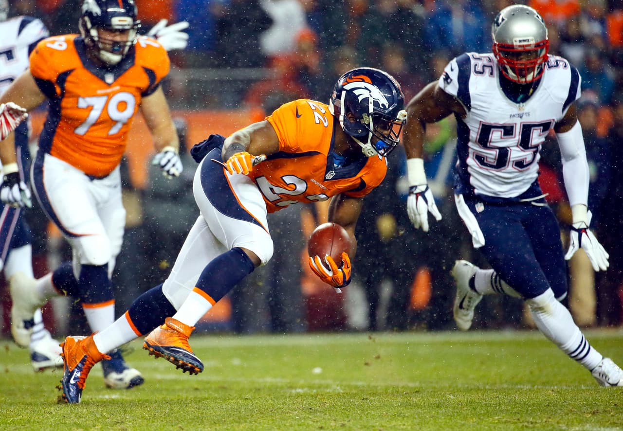 Los Broncos rompieron con la racha ganadora de los Patriots con un marcador en tiempo extra de 30-24. Checa las mejores tomas del sorprendente duelo.