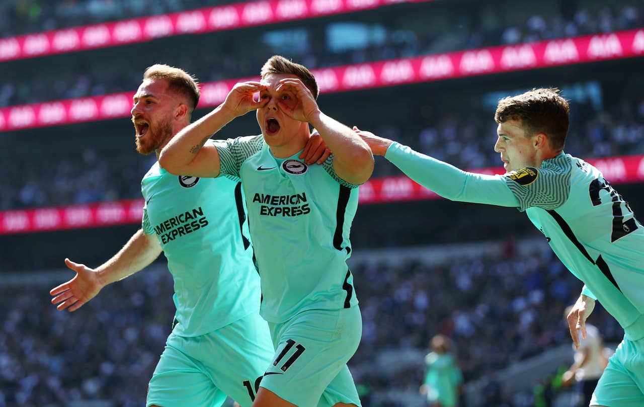 Brighton derrotó 0-1 al Tottenham de último minuto con gol de Leandro Trossard en la Jornada 33.
