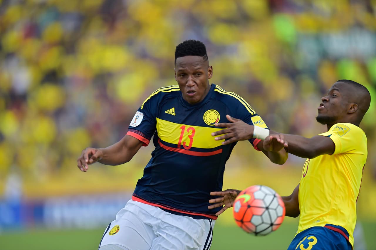 Mina es un defensa central de 23 años, con cuatro de experiencia profesional, que tiene una carrera ganadora que lo ha llevado a ser parte de la selección de Colombia.