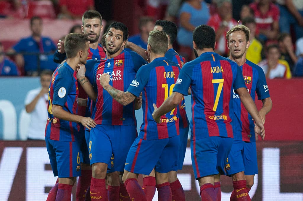Barcelona tomó ventaja de 2-0 ante el Sevilla en la Supercopa