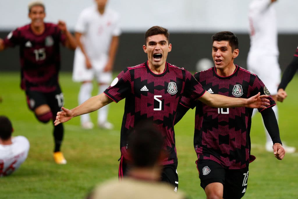 Con anotaciones de Uriel Antuna y Johan Vázquez, México vence 2-0 a Canadá, se meten a la final del Preolímpico y continúan con su paso perfecto en el torneo.
