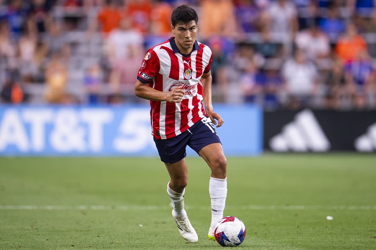 Erick Gutiérrez apunta a debutar en Liga MX con Chivas