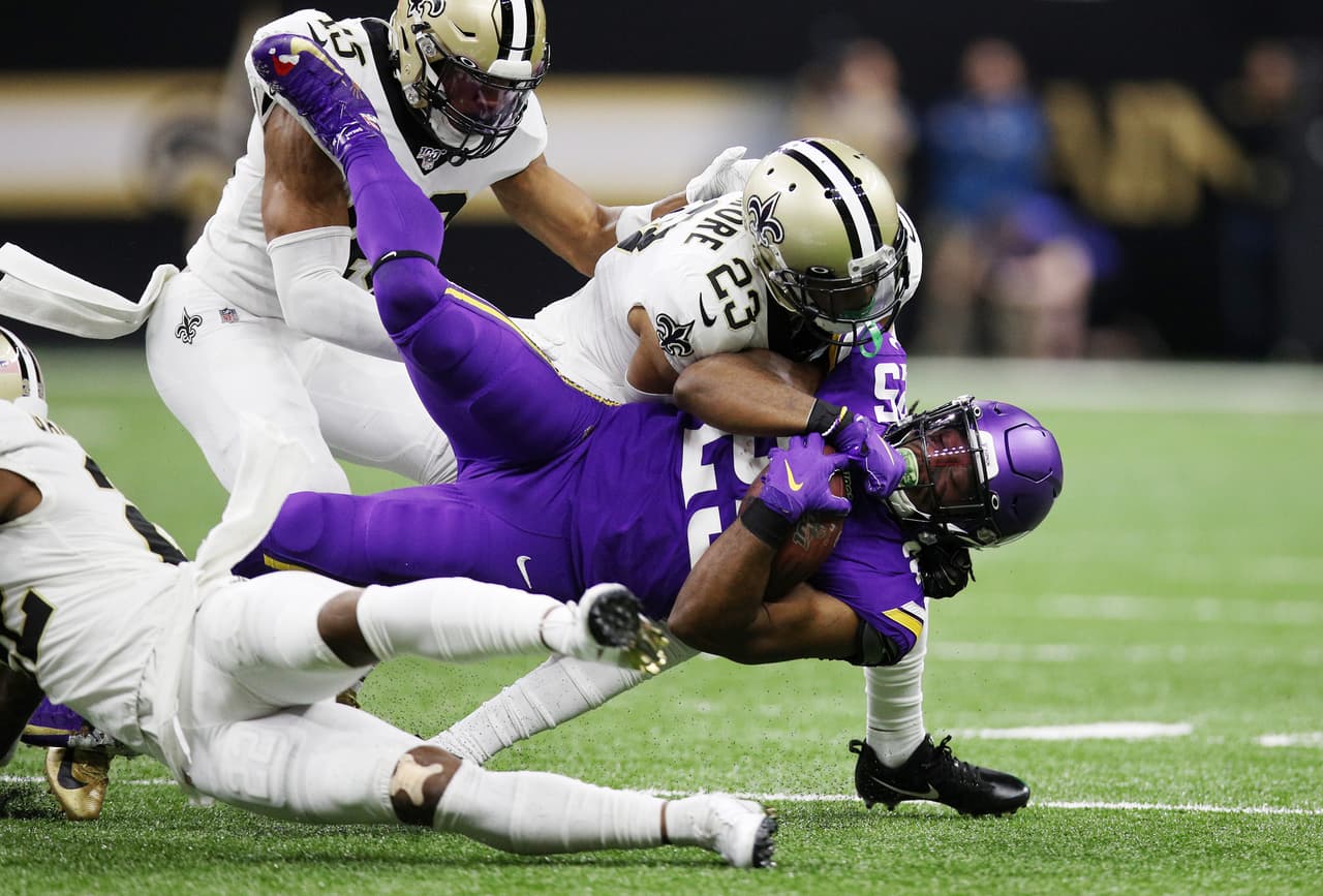 Minnesota saca el partido con una atrapada de Kyle Rudolph en tiempo extra y derrotan 26-20 a New Orleans Saints.