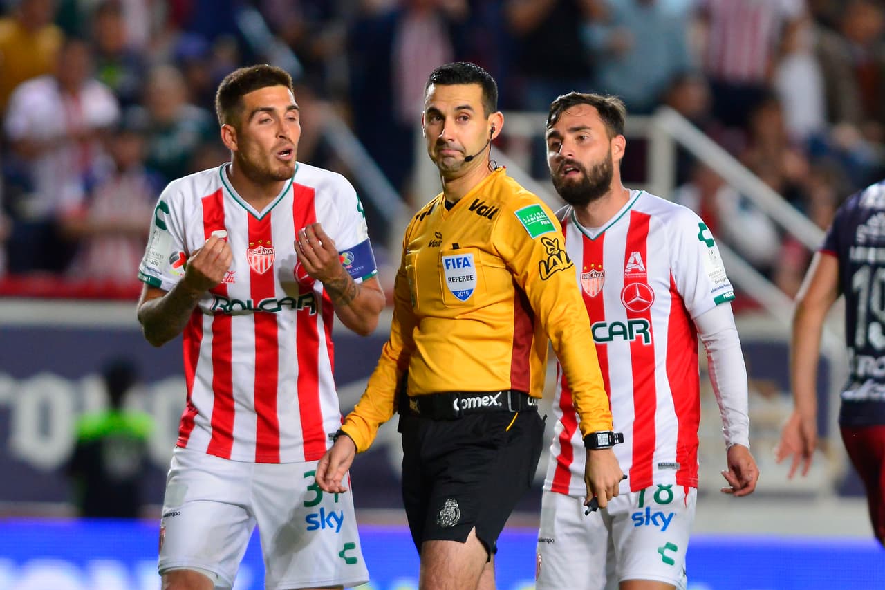 El colegiado mexicano no verá actividad durante los torneos internacionales en el verano.