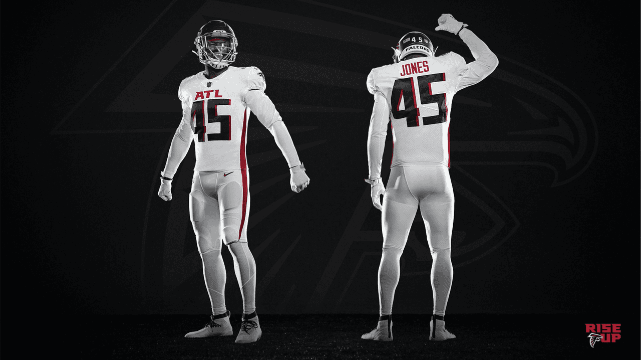 ¡Los Falcons presentan su nueva indumentaria! Con una gran variación en sus uniformes donde se eliminaron líneas en los hombros ahora predominan las tonalidades a un solo color. Así se prepara el equipo de Matt Ryan en la búsqueda de instalarse en otro Super Bowl.