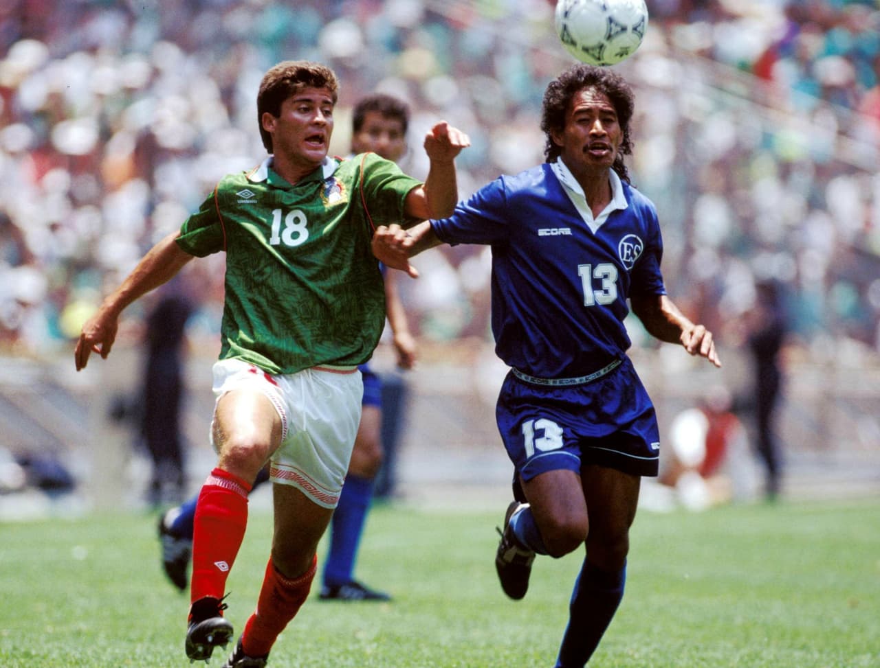 Desde aquella goleada de México a Honduras en el estadio Cuscatlán los arqueros y defensas aztecas se han visto superados por los delanteros y hombres de vocación ofensiva catrachos en partidos oficiales.