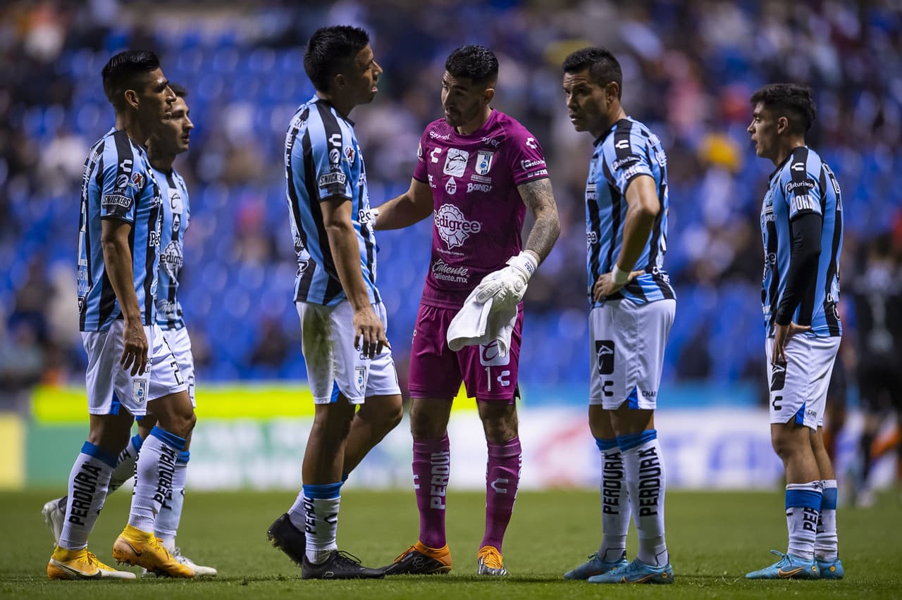 Con goles de Federico Mancuello y Guillermo Martínez, el Puebla obtuvo su primer triunfo del Clausura 2023 en la Jornada 2 al vencer al Querétaro, que se quedó con uno menos tras la expulsión de Kevin Balanta al minuto 8.