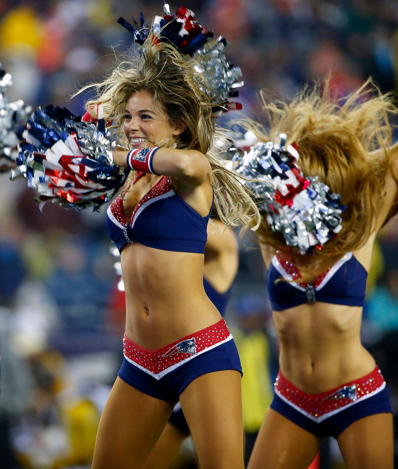 Esta hermosa porrista, de cara angelical, está en las filas de los actuales campeones de la NFL, los New England Patriots. Checa sus mejores imágenes.