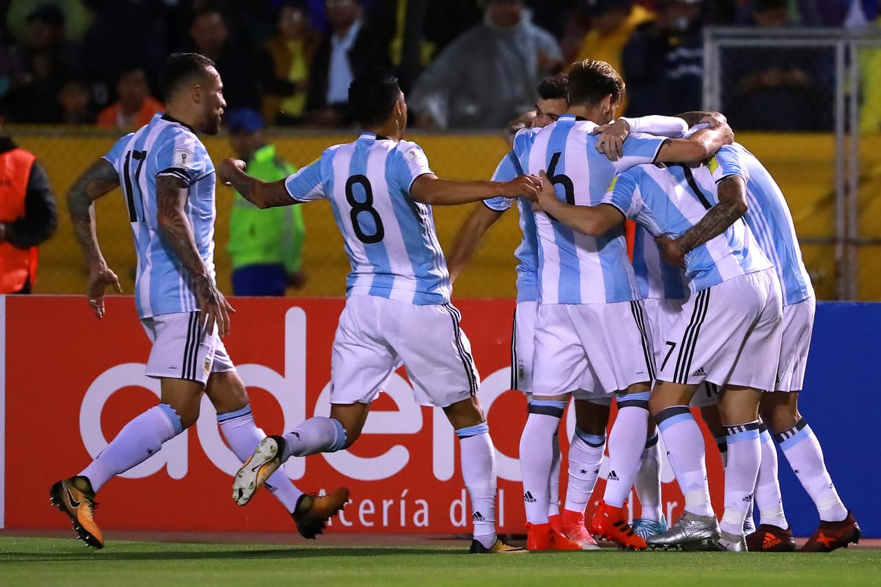 Argentina no ganaba en Quito desde las eliminatorias de Corea y Japón en 2002 y ahora llegó la victoria en el momento más oportuno.