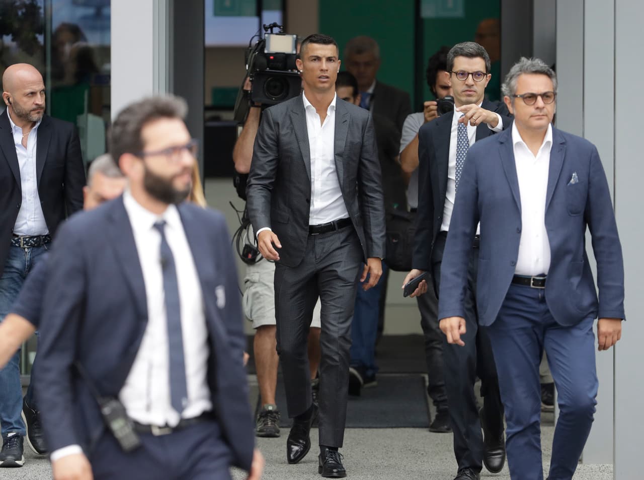 Cristiano Ronaldo fue fichado procedente del Real Madrid a cambio de 112 millones de euros. Eso lo ha convertido en foco mediático.