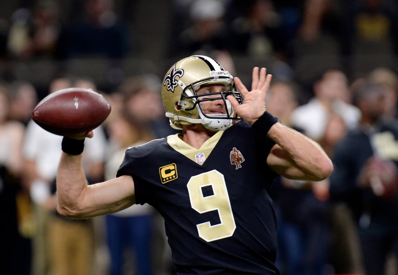 Drew Brees se convierte en el quarterback que más rápido supera las 70 mil yardas