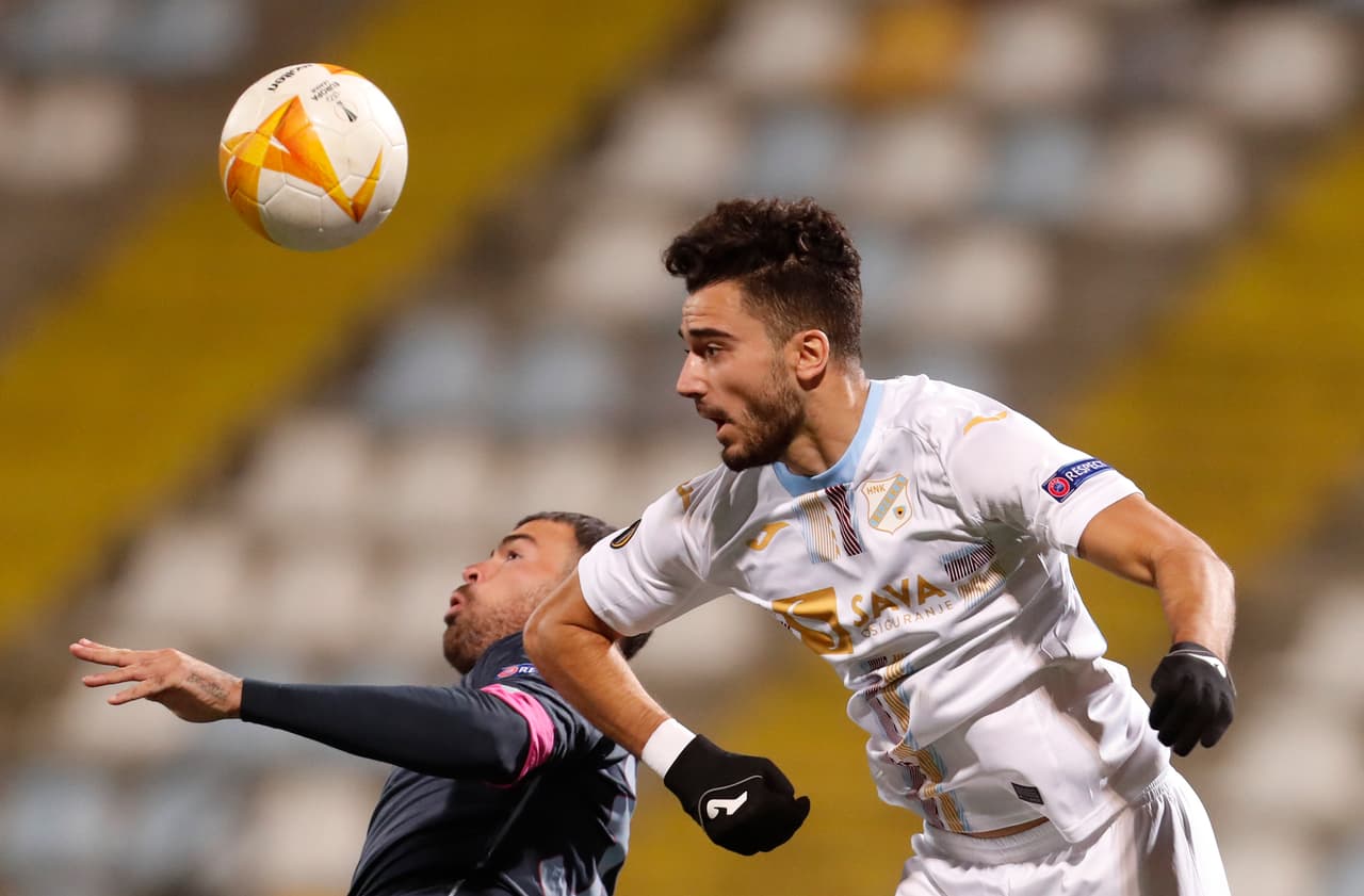 Sufre el Napoli pero termina ganando el partido ante Rijeka. Robert Muric abrió el marcador, pero los napolitanos no se quedaron atrás y con goles de Diego Demme y FIlip Braut, los de Gatusso ganan y llegan a seis unidades dentro del Grupo F de la Europa League.