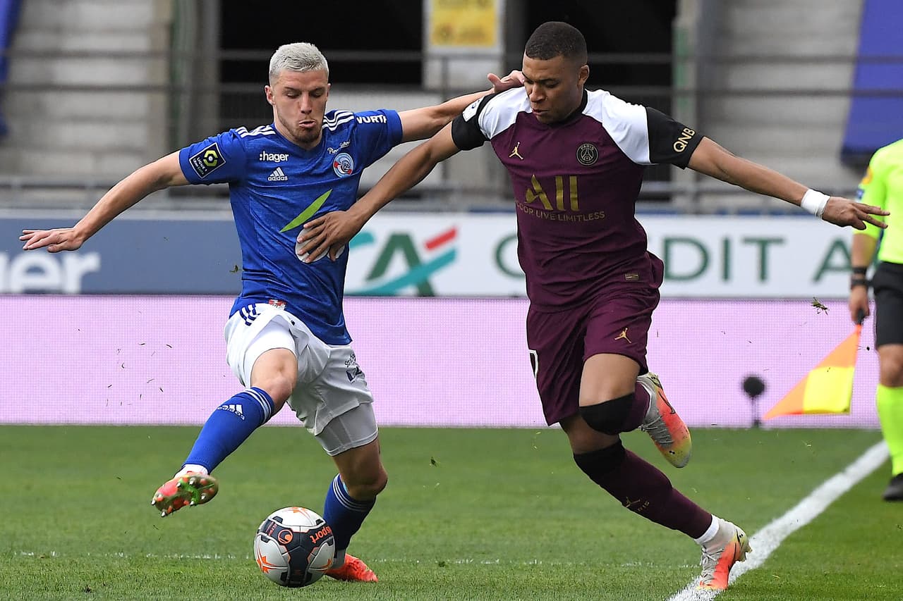 El PSG goleó al Strasbourg, pero tiene tres puntos menos que el líder de Francia, el Lille.