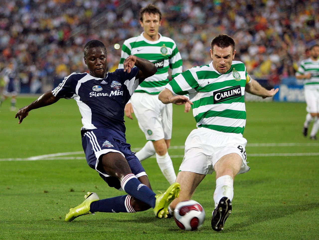 En 2007 invitan a un club escocés, el Celtic FC, donde el equipo de la MLS All-Stars los derrota por 2-0 en Colorado. Juan Pablo Angel de los New York Red Bulls se llevó el premio del ‘Jugador más Valioso’ del encuentro.