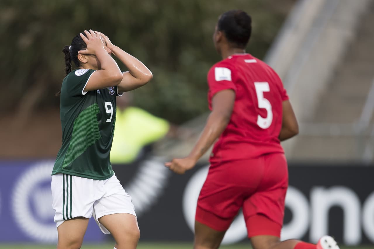 Era el segundo minuto del tiempo añadido cuando Corral erró el penalti. No se le resta mérito a Yenith Bailey, la portero del equipo panameño. A partir de ahí, Charlyn, no fue la misma y se resintió.