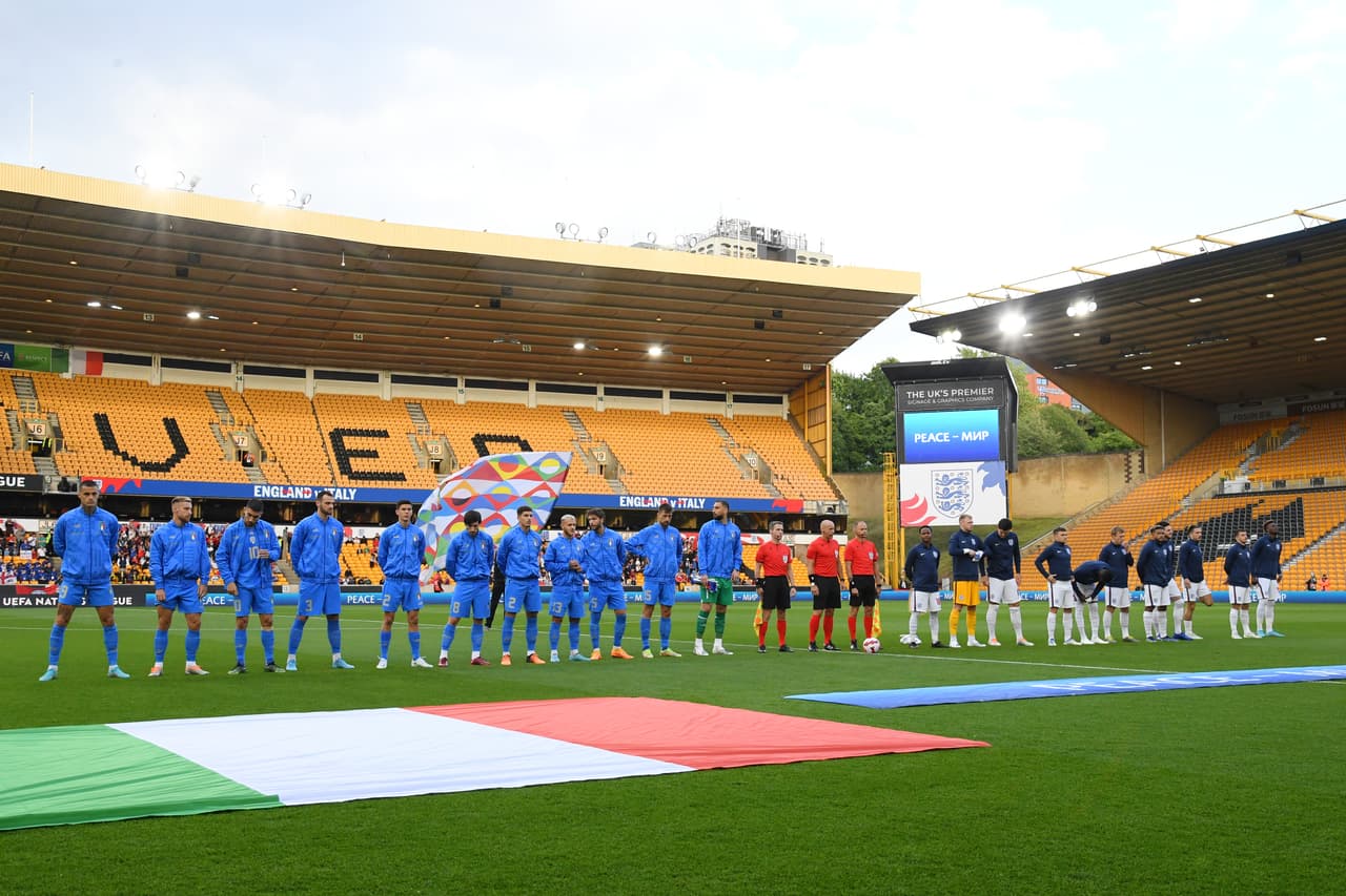 Inglaterra e Italia empataron sin goles en el Molineux Stadium, casa del Wolverhampton.